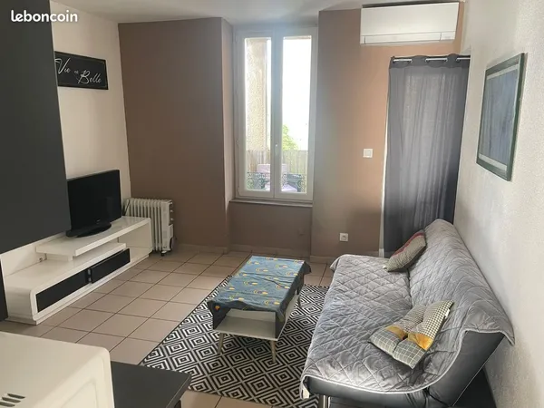 Particulier loue meuble 42 m2