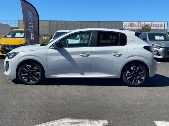 Peugeot 208 hybrid 110 ch e-dcs6 — photo 3