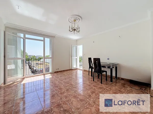 Appartement 4 pièces 74 m²