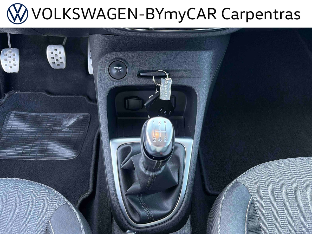 Renault Captur TCe 90 — photo 14