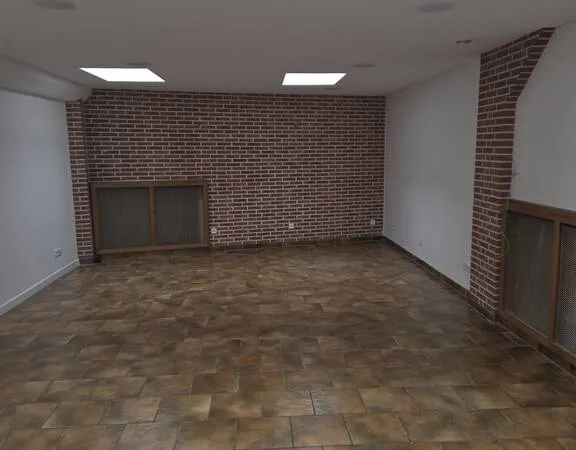 Bureaux/Locaux professionnels 50 m²