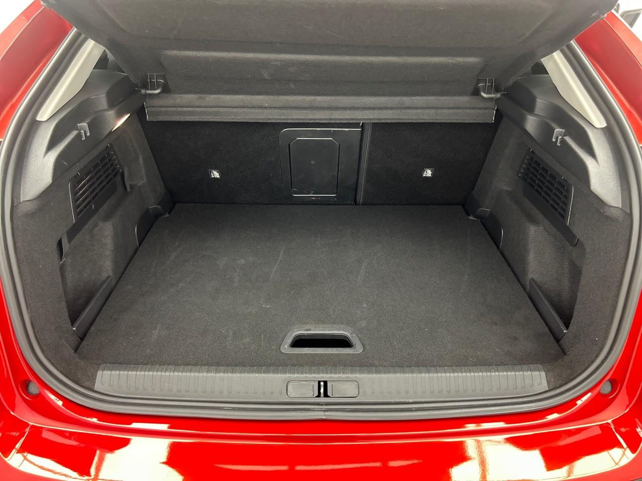 Citroën C4 hybride 136 e-dcs6 max — photo 14