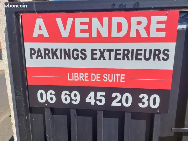 A vendre places de parking Linas