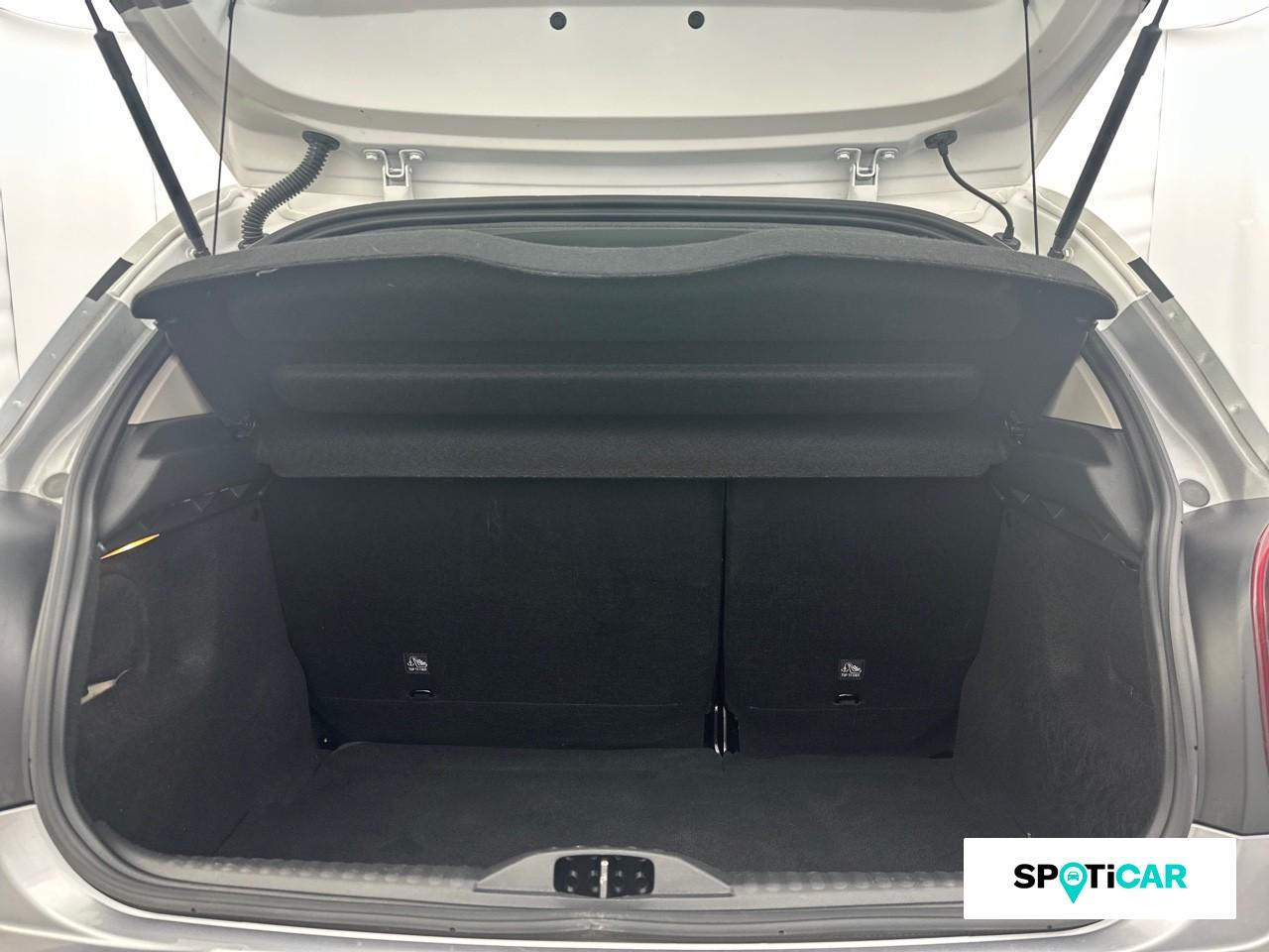 Citroën C3 1.2 puretech 110ch s&s shine 120-123g — photo 6