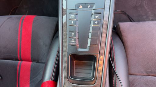 Porsche 911 4.0 500 PDK7 - GT3 – 2017 – 39280 km – Essence – Boîte Automatique — photo 64