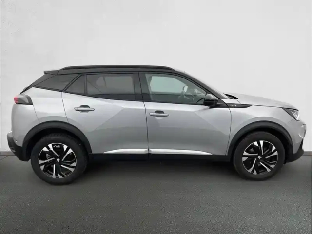 Peugeot 2008 puretech 130 s&amp;s bvm6 — photo 4