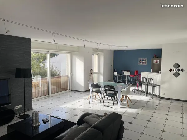 Maison de village 8 pièces 166 m²