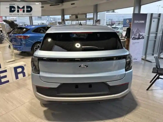 Ford Explorer 286ch extended range 77kwh pack premium rwd — photo 11