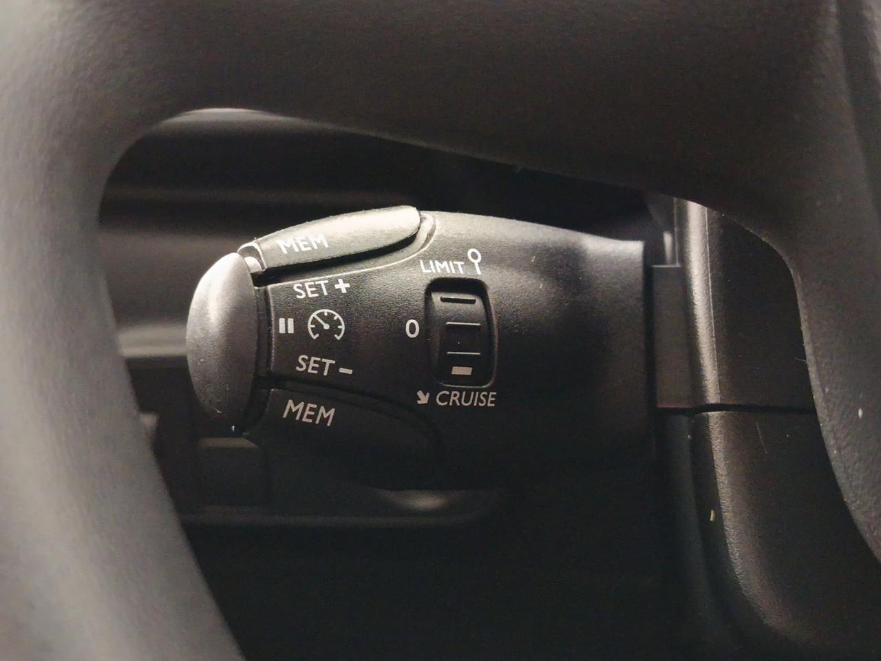 Citroën C3 puretech 83 ch bvm5 plus — photo 25