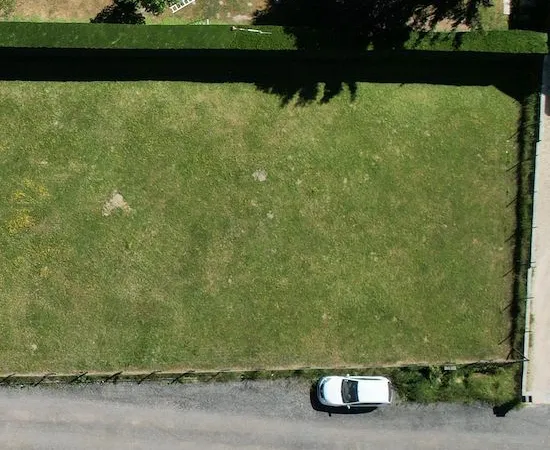 Terrain à bâtir de 550 m² à SAINT-LEGER-EN-YVELINES (78)