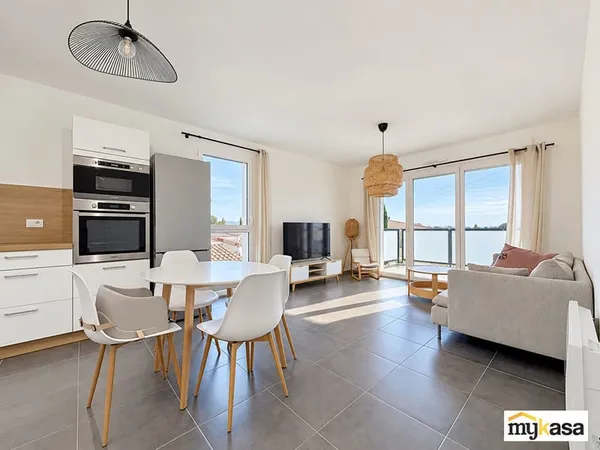Appartement Port De Bouc 3 pièce(s) 62 m2