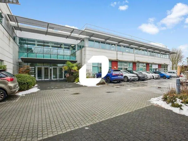 Bureaux 250 m²
