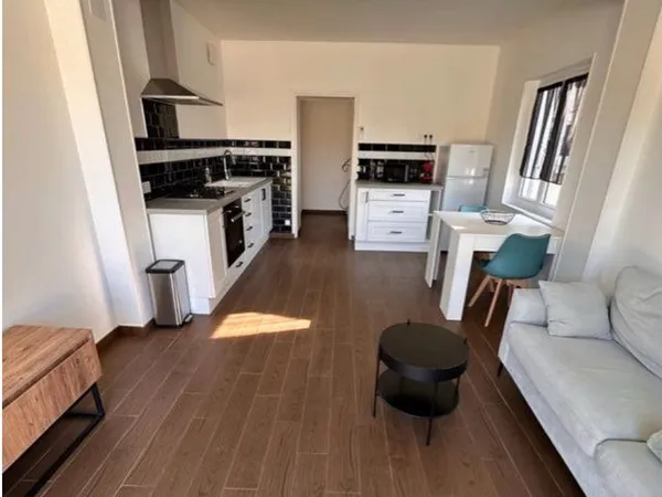 Appartement meublée 2 chambres avec jardin - Eau et électricité incluses