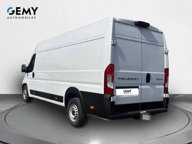Peugeot Boxer fgn 3.5 t renf d l4h2 180 ch manuelle — photo 43
