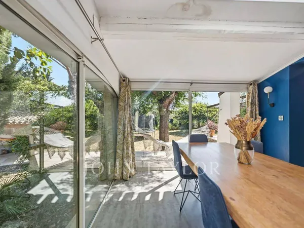 Maison 6 pièces 190 m²