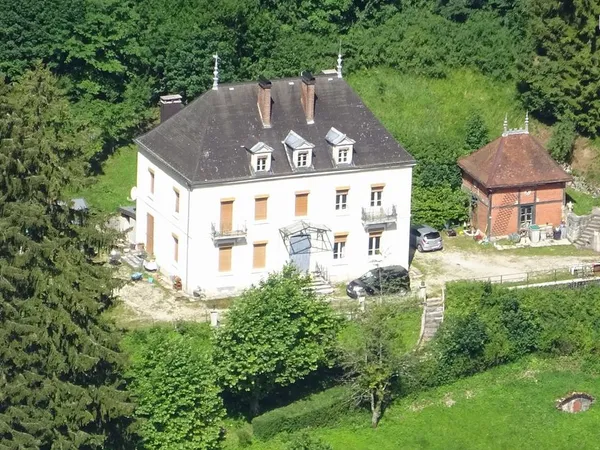 Maison de maître avec parc