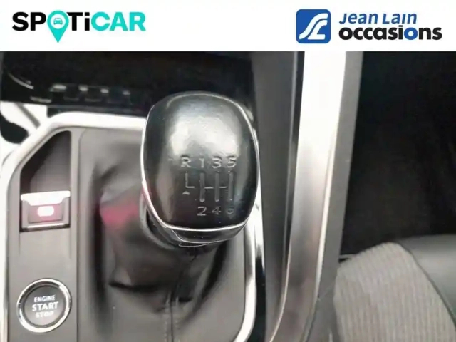 Peugeot 3008 puretech 130ch s&amp;s bvm6 — photo 14