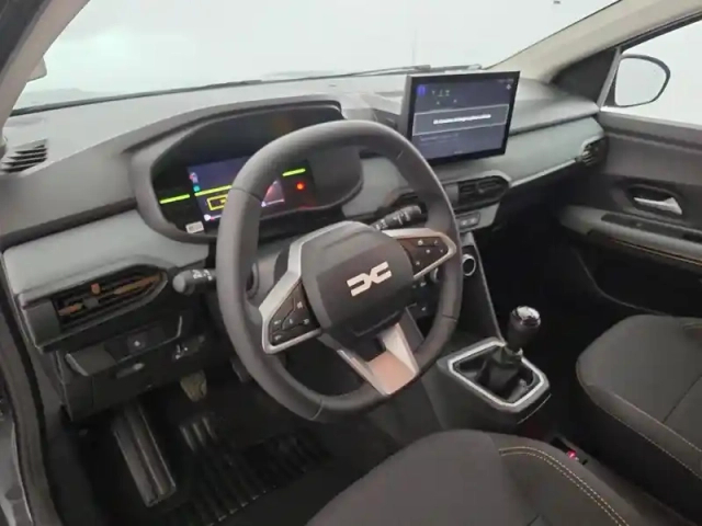 Dacia Jogger tce 110 7 pl — photo 19