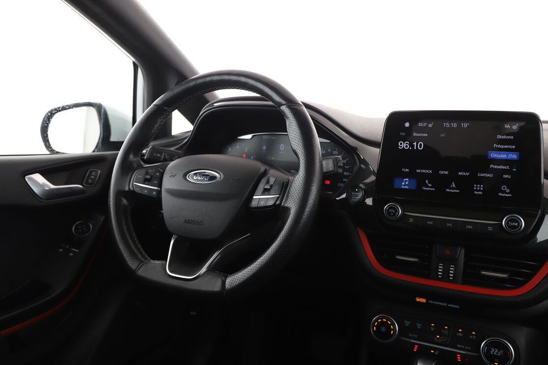 Ford Fiesta 1.0 EcoBoost ST-Line Auto — photo 13