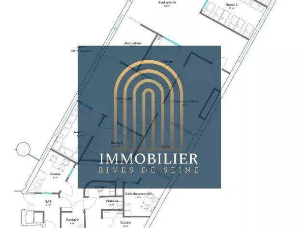 Local commercial 338 m²