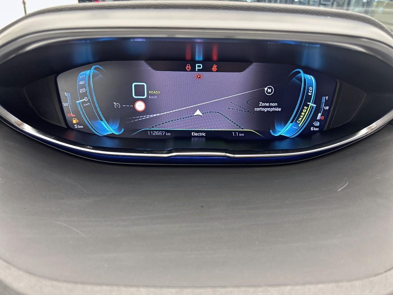 Peugeot 3008 hybrid 225 e-eat8 allure pack — photo 28