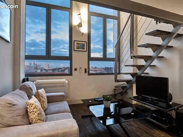 Colocation: 1 chambre en mezzanine dispo