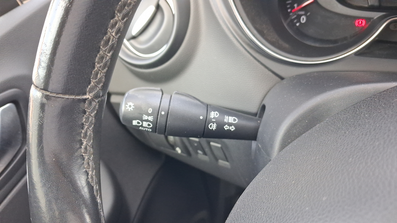 Renault Captur TCe 120 Energy — photo 62