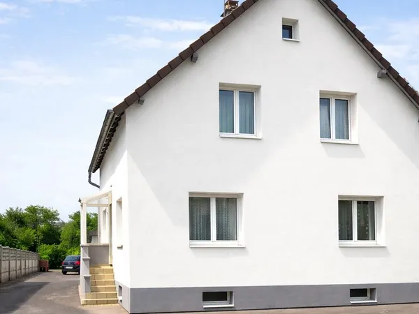 Maison familiale avec piscine - Illfurth