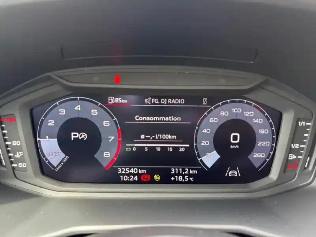 Audi A1 sportback 30 tfsi 110ch advanced s tronic 7 — photo 26