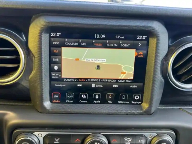 Jeep Wrangler 2.2 crdi 200 unlimited sahara — photo 21