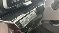 Renault Austral 1.2 E-Tech full hybrid 200ch Iconic — photo 17