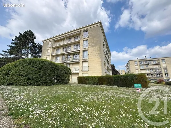 Parking 15 m² Compiegne