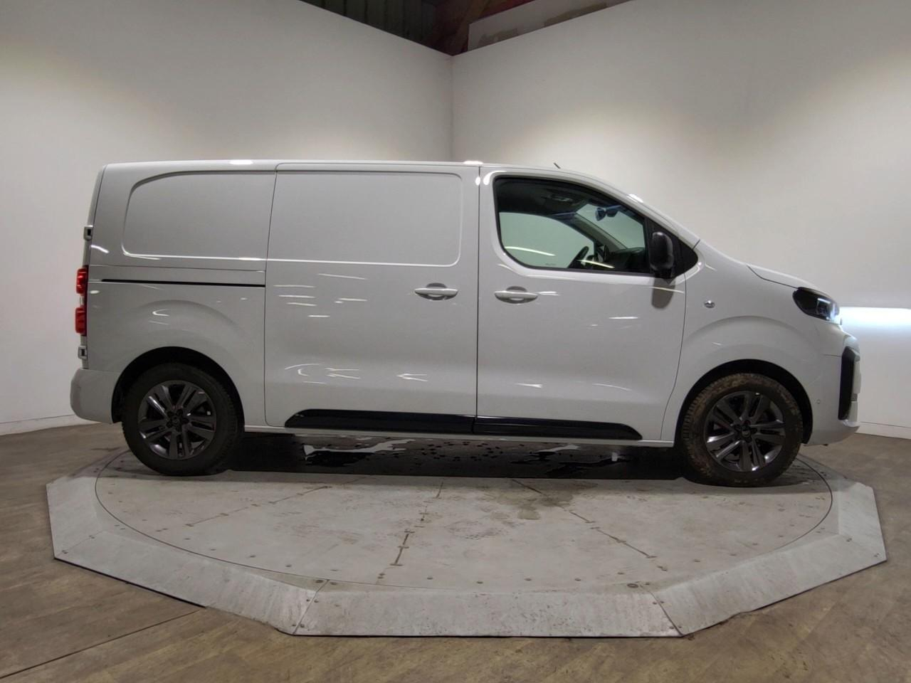 Citroën Jumpy fgn m bluehdi 180 s&s eat8 — photo 6