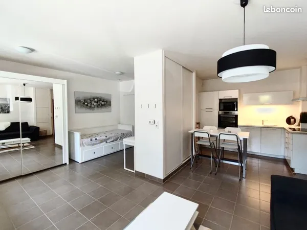 Appartement 2 pièces 37 m² dans résidence de standing au centre ville