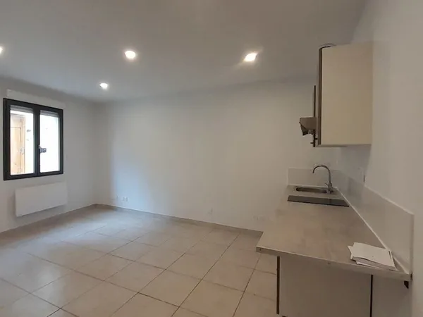 Studio 1 pièce 32 m²