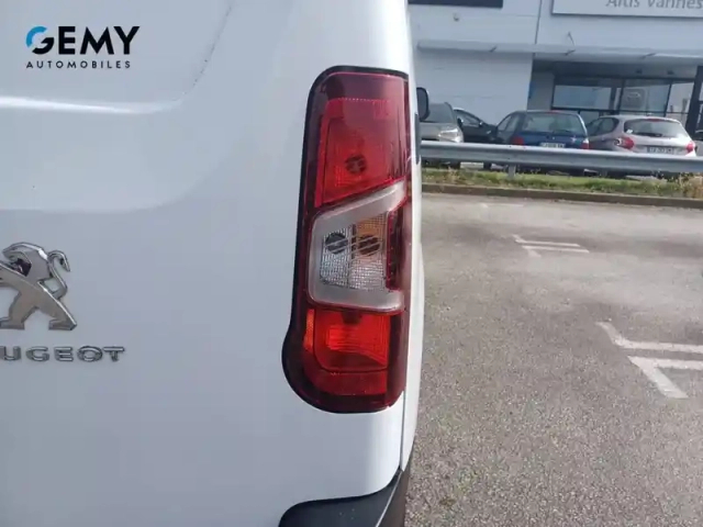 Peugeot Partner fourgon m 650 kg bluehdi 100 s&amp;s bvm6 — photo 14