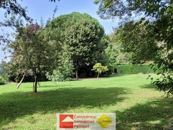 Terrain constructible 1671 m²