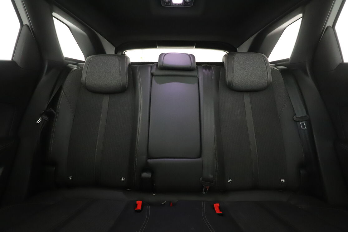 Peugeot 3008 1.6 Hybrid GT e-EAT8 — photo 14
