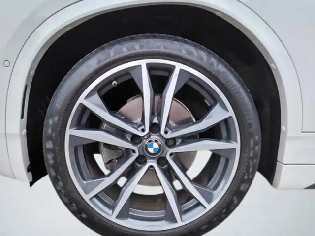 Bmw X2 sdrive 18 i 1.5 140 ch m sport — photo 9