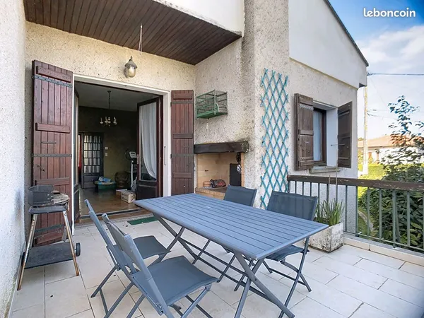 Maison 6 pièces 184 m²
