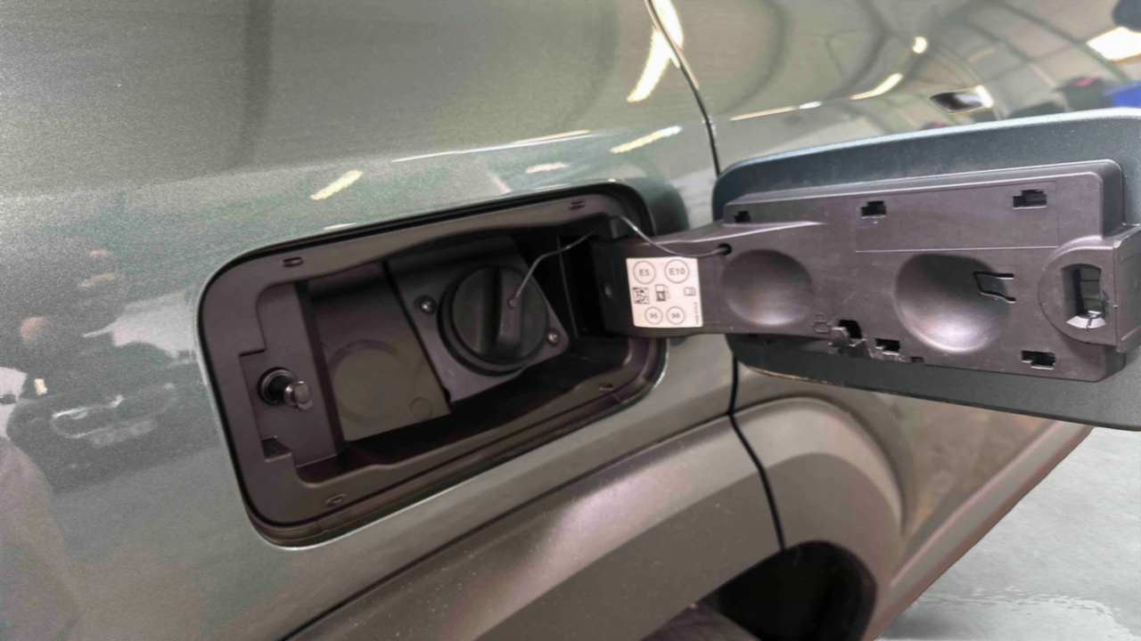 Dacia Duster Hybrid 140 — photo 9