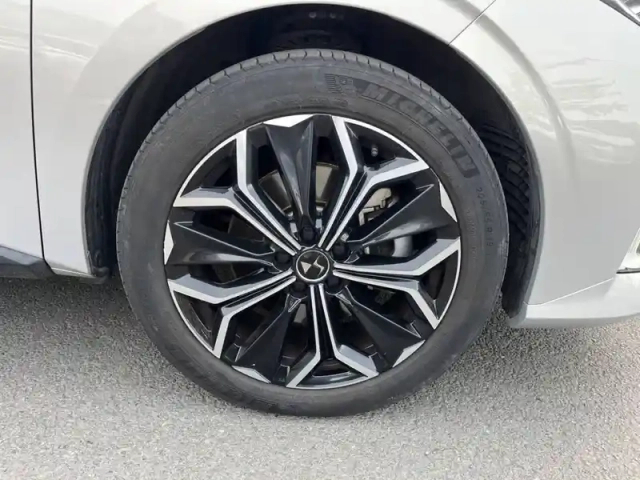 Ds Ds 4 hybride e-tense 225 eat8 — photo 13