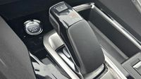 Peugeot 3008 HYBRID 225ch GT e-EAT8 — photo 14
