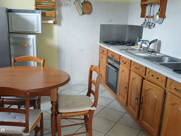 Loue en collocation appartement entier, 2 chambres