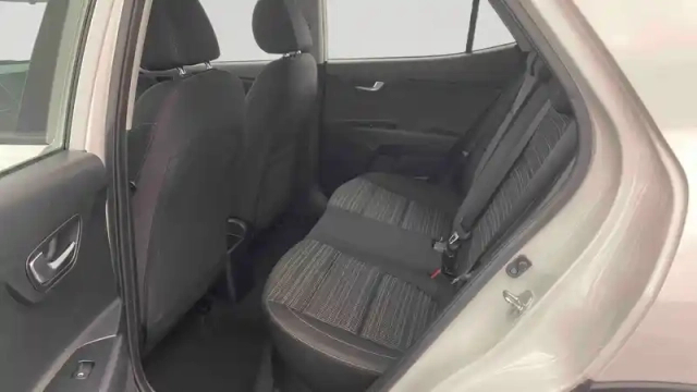 Kia Stonic 1.0 t-gdi 120 ch mhev ibvm6 — photo 15