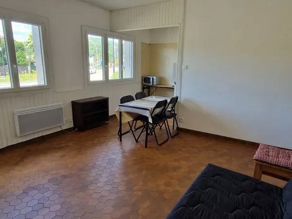Location studio meublé