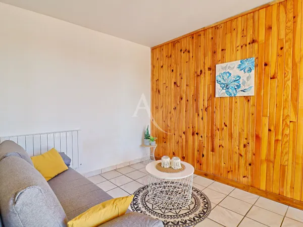 APPARTEMENT AVEC BALCON CAVE ET ASCENSEUR PROCHE CENTRE VILLE