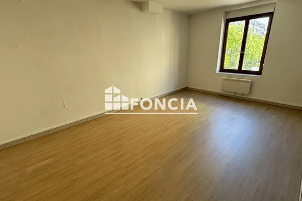 Appartement 2 pièces 57 m²