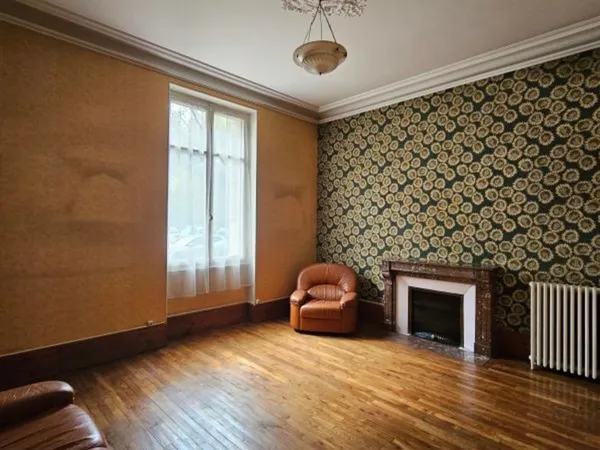 Appartement / local professionnel à louer Quartier Darcy