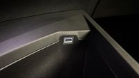 Peugeot 3008 1.2 Hybrid 145ch Allure e-DCS6 — photo 30